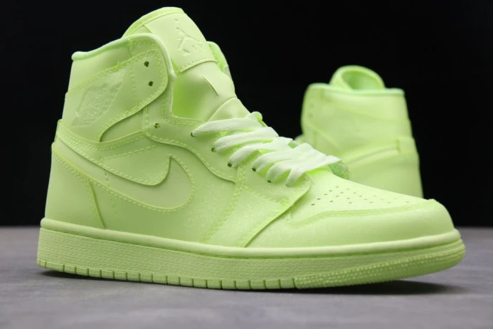 StreetReady air jordan 1 retro high barely volt ah7389- 1275