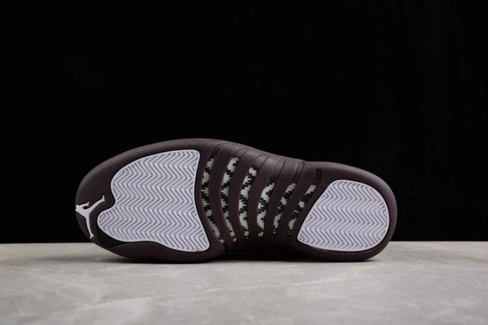 StreetReady air jordan 12 retro sp a ma maniére white dv6989- 1405