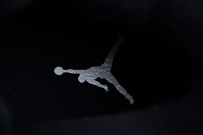 StreetReady air jordan 4 “blue thunder” ct8527- 1728