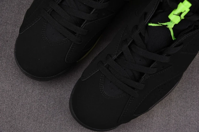 StreetReady air jordan 6 “electric green” ct8529- 1558
