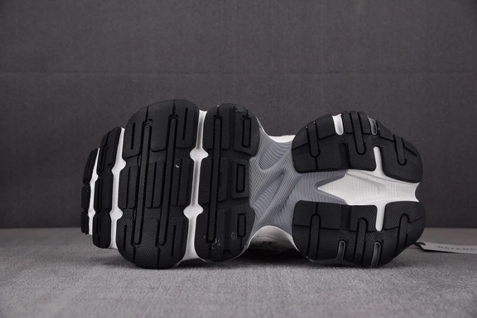 StreetReady cargo sneaker grey black grey 784339w2mv 2241