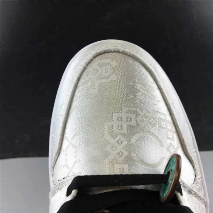 1st Kicks Shoes StreetReady clot air jordan 1 mid fearless cu2804- 1267