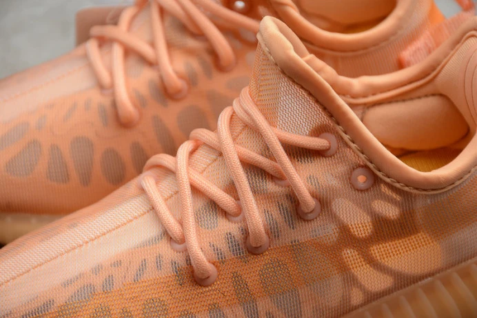StreetReady kids ad*s yeezy boost 350 v2 mono clay gw 156