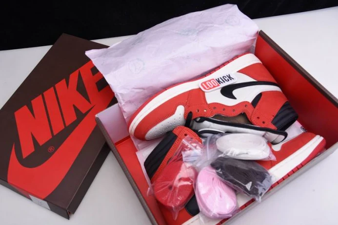 TRAVIS SCOTT X AIR JORDAN 1 RETRO HIGH OG - CD4487 100(RED) GoAnywhere 828