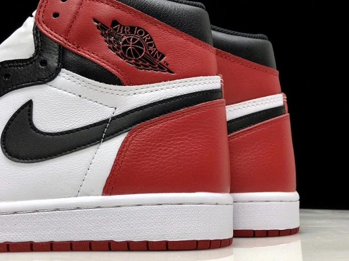 TopPick Air Jordan 1 Retro Black Toe 555088- 925