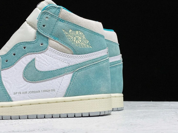 TopPick Air Jordan 1 Retro High OG Turbo Green 555088- 906