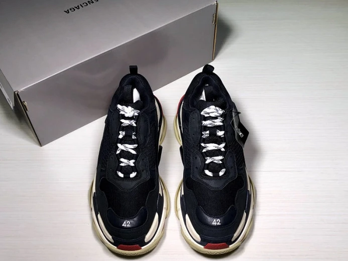 TopPick BLCG TRIPLE S TRAINER 'BLACK RED' 2018 533882 W09O1 2534
