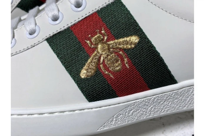 TopPick GUCC ACE EMBROIDERED LOW-TOP SNEAKER WHITE WITH BEE 2913