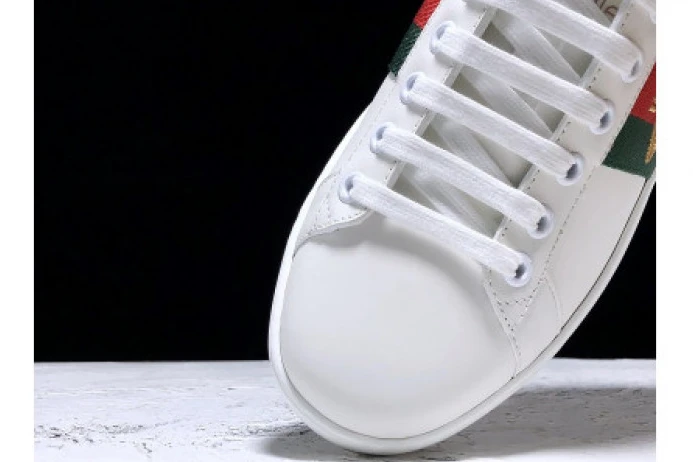 TopPick GUCC ACE EMBROIDERED LOW-TOP SNEAKER WHITE WITH BEE 2913