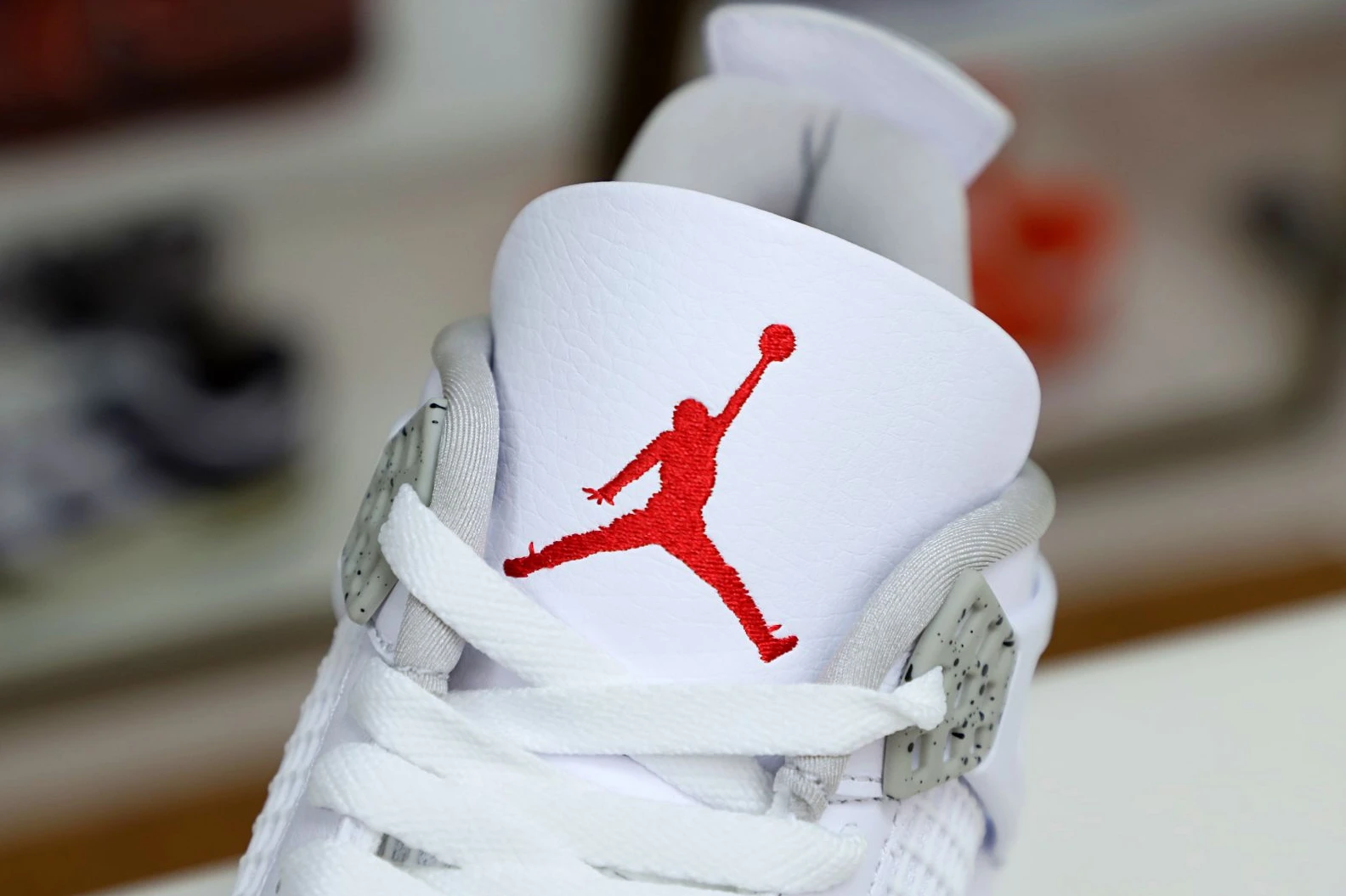 TopPick Kimikick AIR JORDAN 4 RETRO 'WHITE OREO' 2021