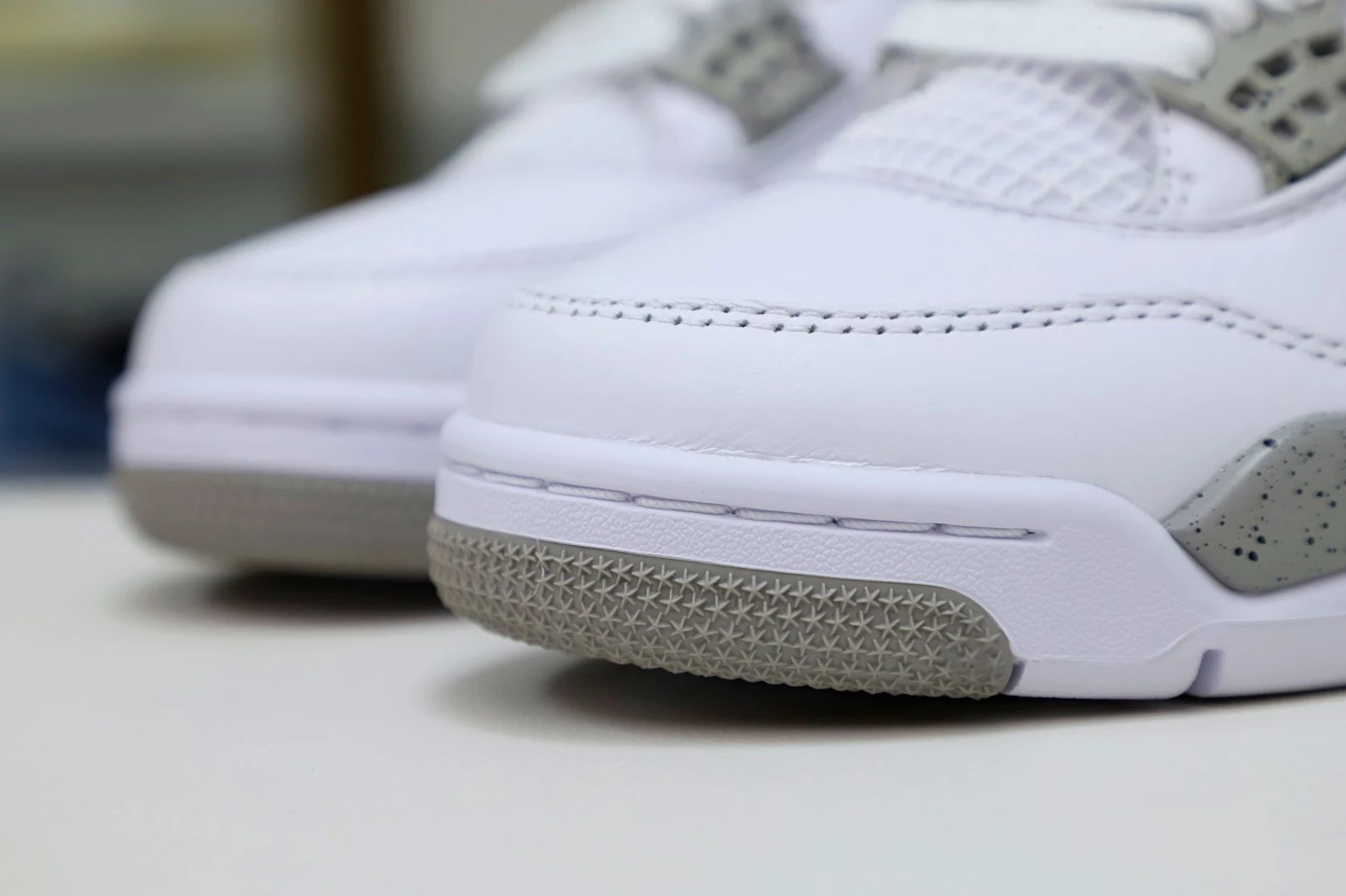 TopPick Kimikick AIR JORDAN 4 RETRO 'WHITE OREO' 2021