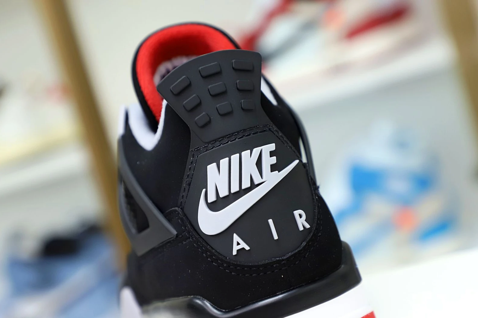 TopPick Kimikick AIR JORDAN 4 RETRO OG 'BRED' 1990