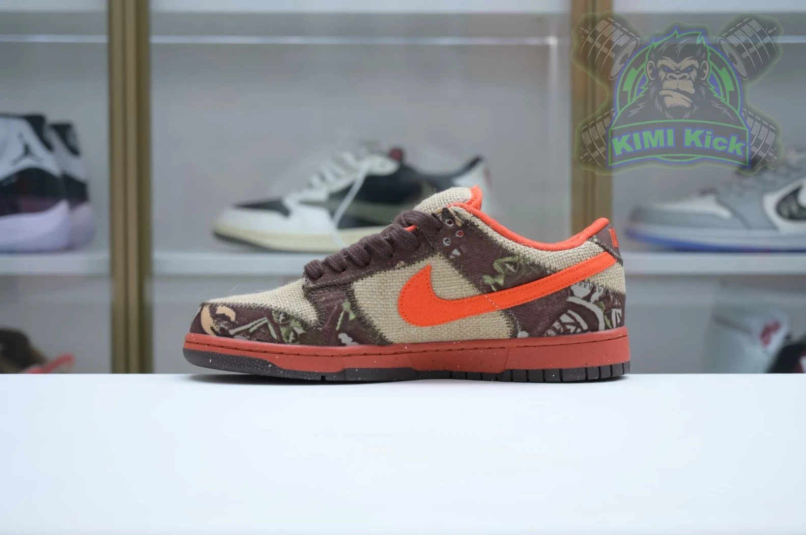 TopPick Kimikick Nike Dunk SB Low Reese Forbes 3424