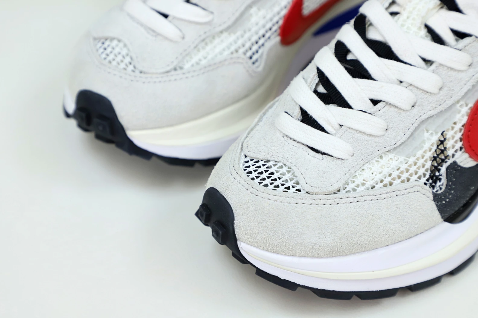 TopPick Kimikick SACAI X VAPORWAFFLE 'SAIL' 3507