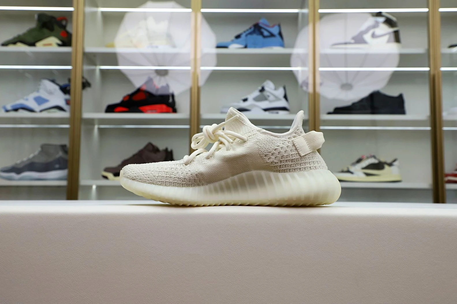TopPick Kimikick YEEZY BOOST 350 V2 “PURE OAT” 86