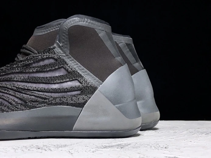 TopPick ad*s yeezy quantum basketball black eg 211