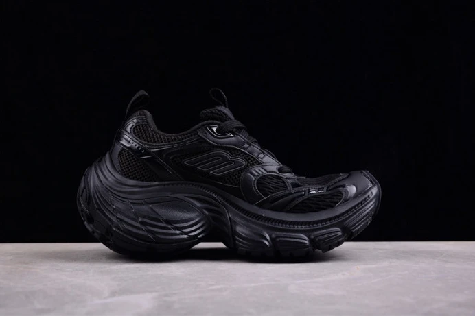 Trendy 10xl sneaker w2mv 2205