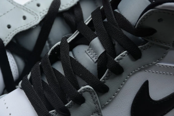 Trendy AIR Jordan 1 Mid Light Smoke Grey 554724- 847
