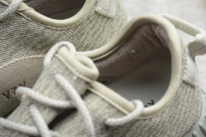 Trendy Adidas Yeezy Boost 350 Moonrock AQ 312