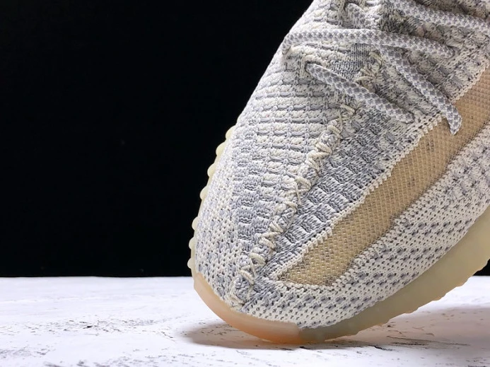 Trendy Adidas Yeezy Boost 350 V2 Lundmark FU 421