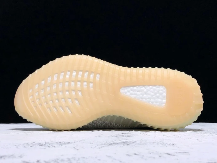 Trendy Adidas Yeezy Boost 350 V2 Lundmark FU 421