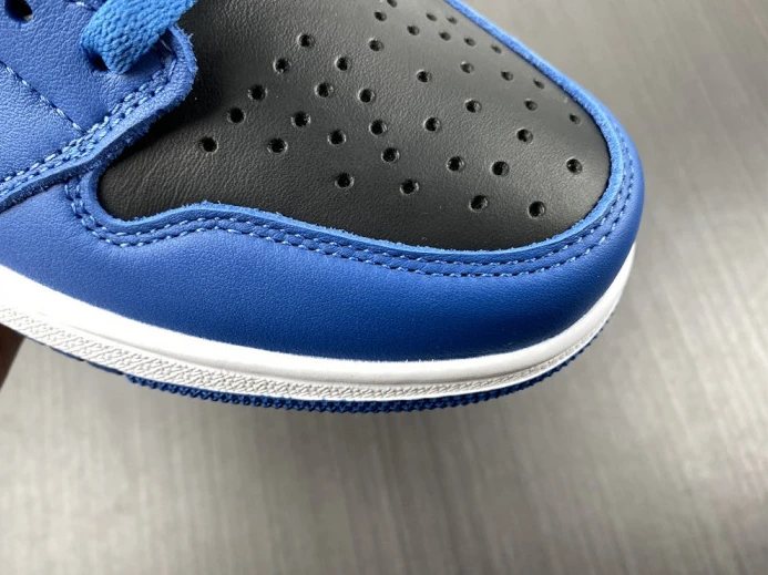 Trendy Air Jordan 1 Retro High OG 'Dark Marina Blue' 555088- 796