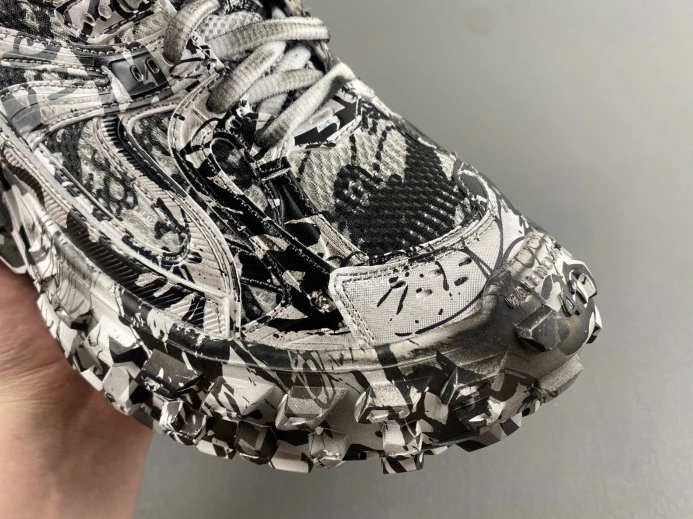 Trendy BLCG DEFENDER SNEAKER 685613 W2RG1 2421