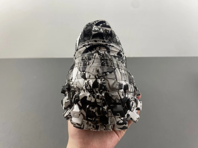 Trendy BLCG DEFENDER SNEAKER 685613 W2RG1 2421