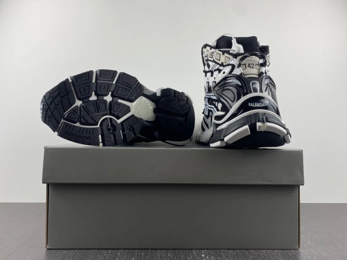 Trendy BLCG RUNNER HIGH TOP SNEAKER 695764 W3RH2 2689