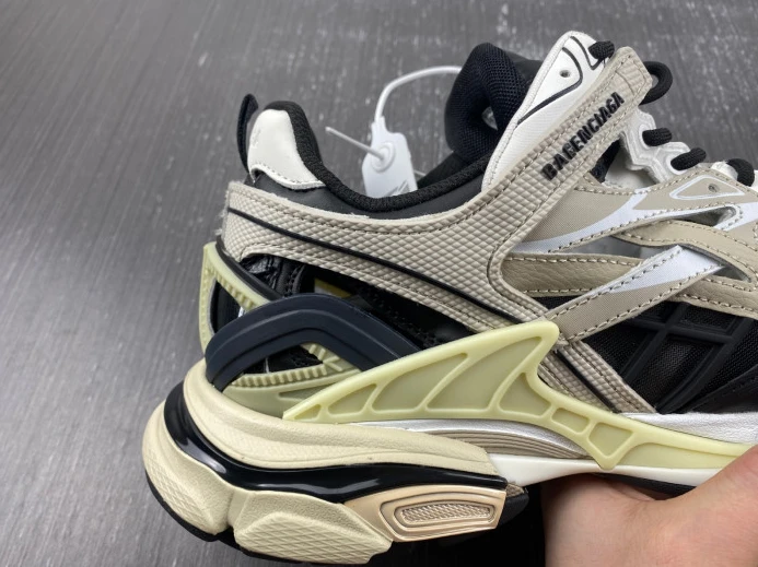 Trendy BLCG TRACK SNEAKER 548614 W2GN9 2388