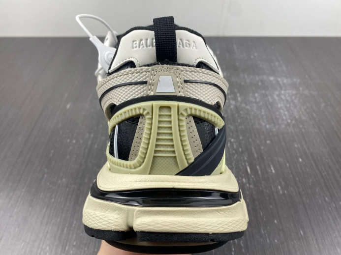 Trendy BLCG TRACK SNEAKER 548614 W2GN9 2388