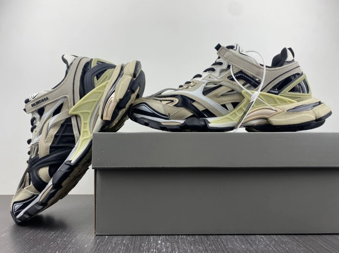 Trendy BLCG TRACK SNEAKER 548614 W2GN9 2388