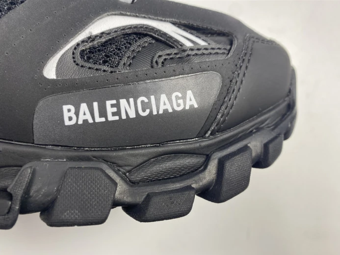 Trendy BLCG Track Sneaker 542436 W1GB1 2589