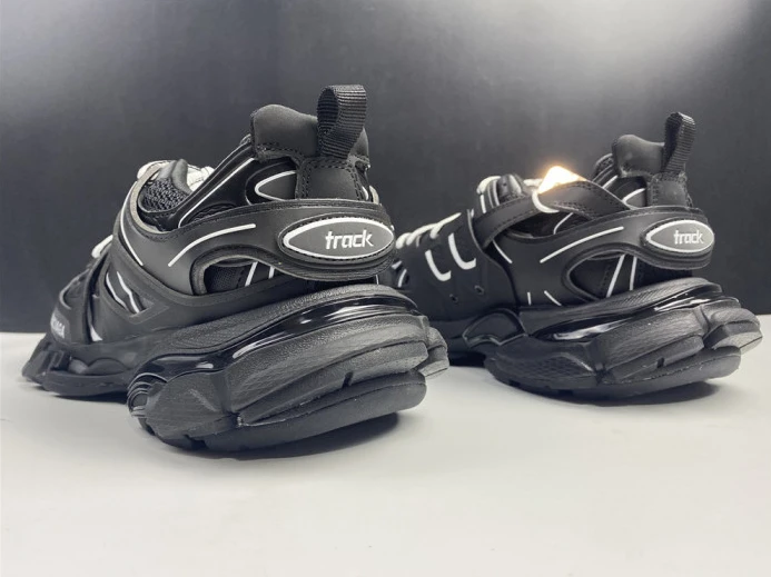 Trendy BLCG Track Sneaker 542436 W1GB1 2589