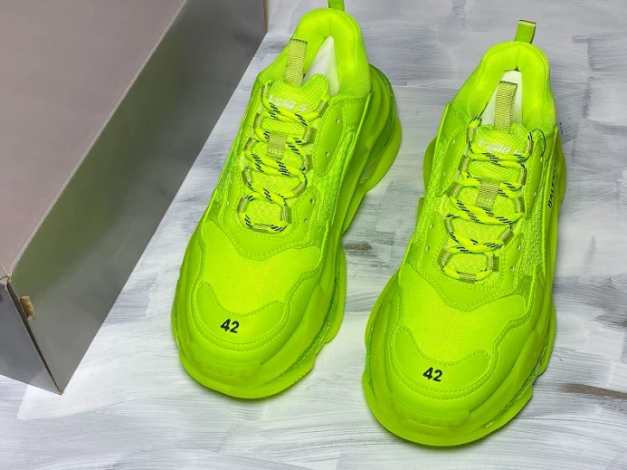 Trendy BLCG Triple S Clearsole Fluo Yellow 541624 W2FF1 2549