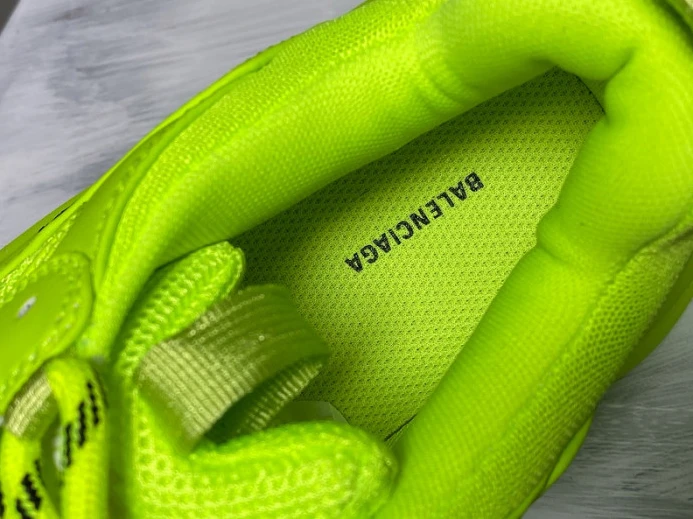 Trendy BLCG Triple S Clearsole Fluo Yellow 541624 W2FF1 2549