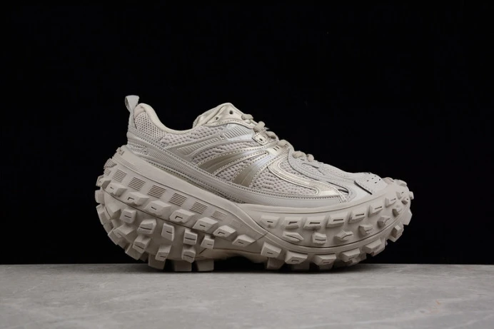 Trendy Ba*len*cia*ga defender rubber platform sneakers w2ra 2281