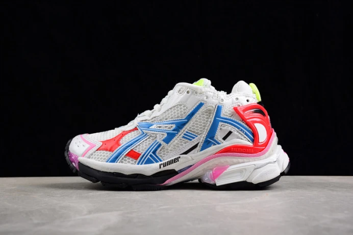 Trendy Ba*len*cia*ga runner w3rb 2348
