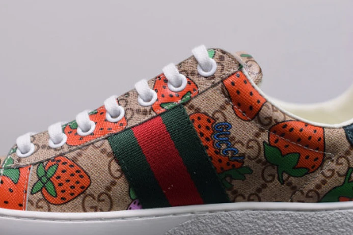 Trendy GUCC ACE EMBROIDERED LOW-TOP SNEAKER 431920 DOPEO 2928
