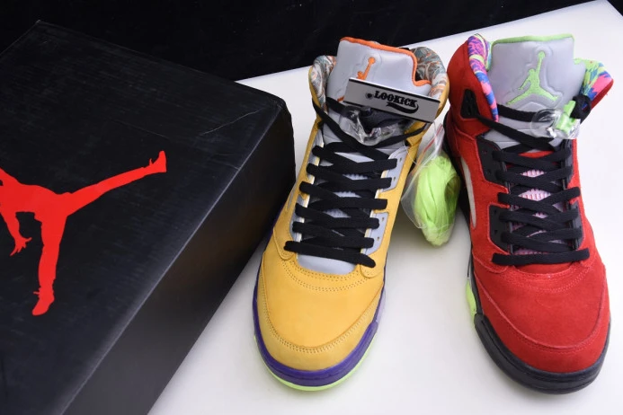 Trendy Jordan 5 Retro What The CZ5725- 1081