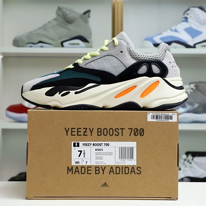 Trendy Kimikick YEEZY BOOST 700 'WAVE RUNNER' 49