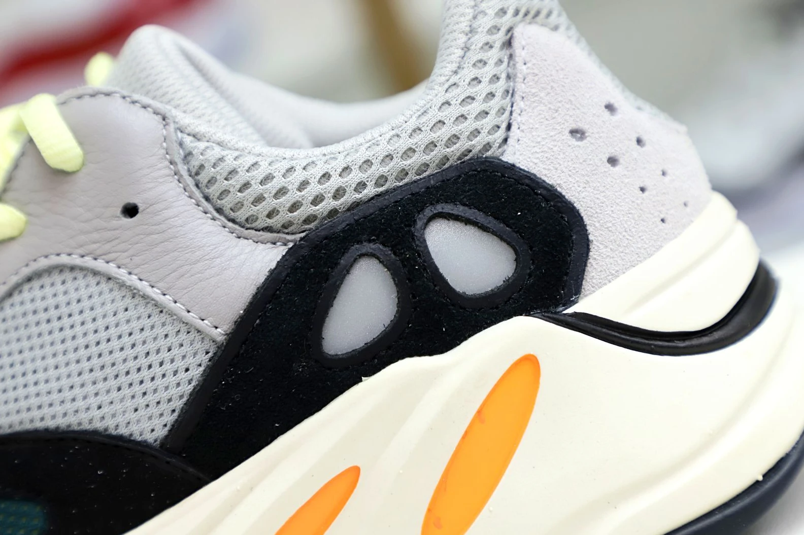 Trendy Kimikick YEEZY BOOST 700 'WAVE RUNNER' 49
