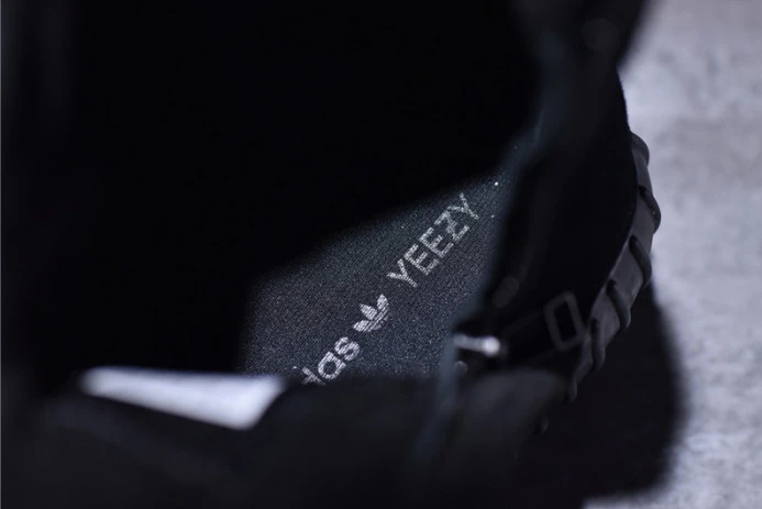 Trendy ad*s yeezy boost 750 triple black cblack bb 155