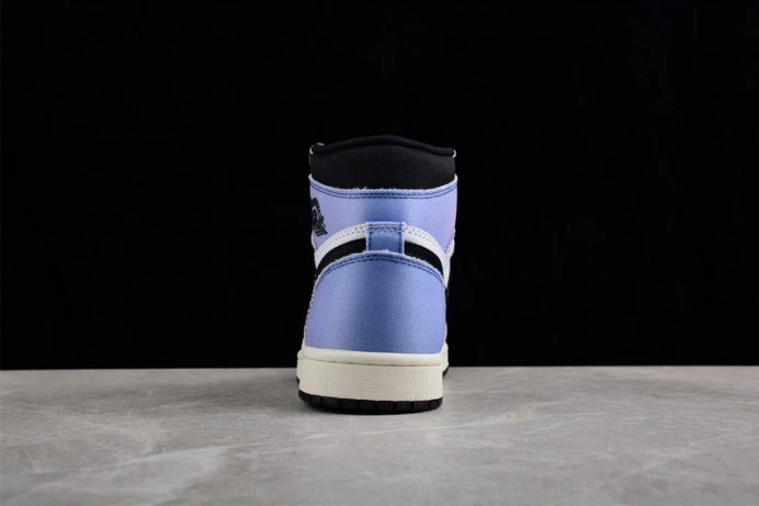 Trendy air jordan 1 high og “skyline” dx0054- 1631