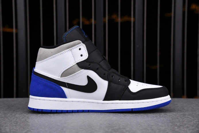 Trendy air jordan 1 mid se union royal 852542- 1233