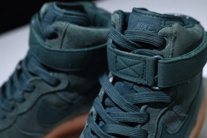 Trendy nike air force 1 high ''07 lv8 vintage green sneakers aa1118- 3104