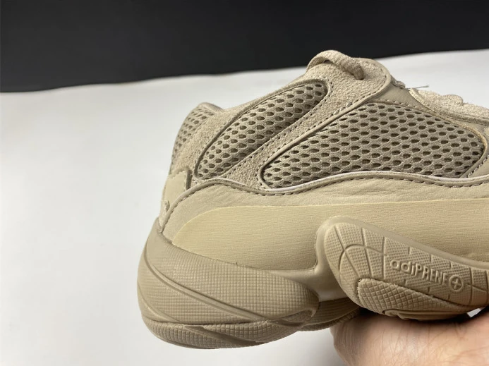 UrbanStyle Adidas Yeezy 500 Taupe Light GX 344