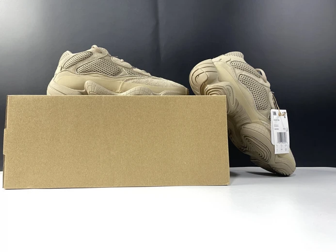 UrbanStyle Adidas Yeezy 500 Taupe Light GX 344