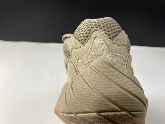 UrbanStyle Adidas Yeezy 500 Taupe Light GX 344