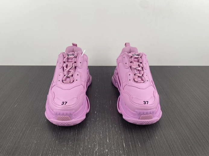 UrbanStyle BLCG TRIPLE S SNEAKER 524039 W1FC3 2490